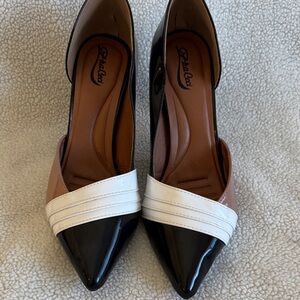 Women's Black and White Heels